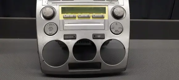Mazda 2 Head unit multimedia control 3M71-18K876-AB