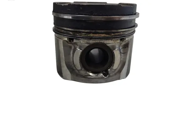 Citroen C4 I Piston 