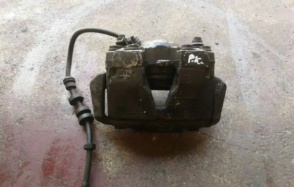 Audi A5 8T 8F Front brake caliper 8KO105P