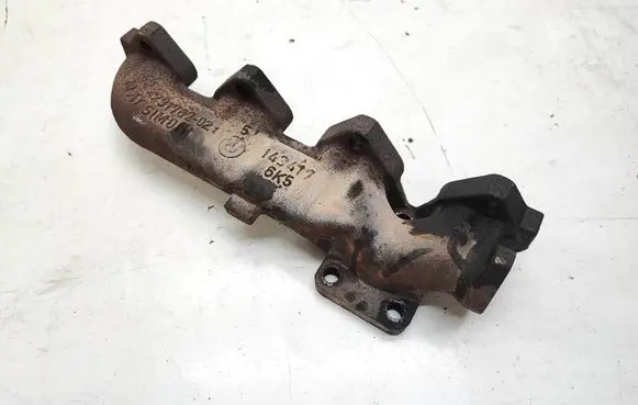 BMW 1 E81 E87 Exhaust manifold 7791762