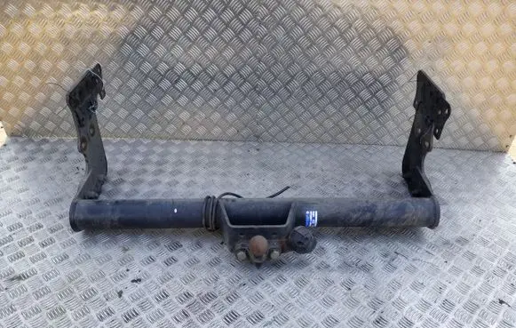 Mitsubishi L200 Tow bar set TC713B