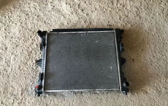 Chrysler Grand Voyager V Coolant radiator
