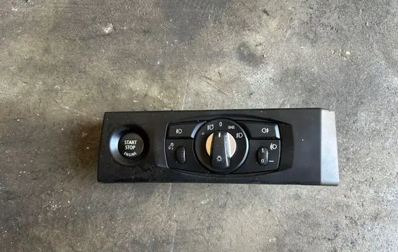 BMW 5 E60 E61 Light switch 6988555 33295101 3009061065297