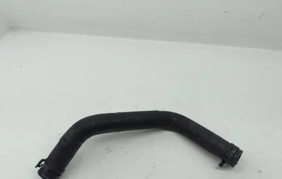Volkswagen Golf V Engine coolant pipe/hose 1k0121157