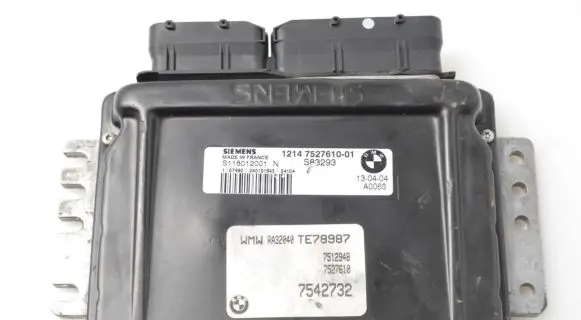 Mini One - Cooper R50 - 53 Engine control unit/module 7527610