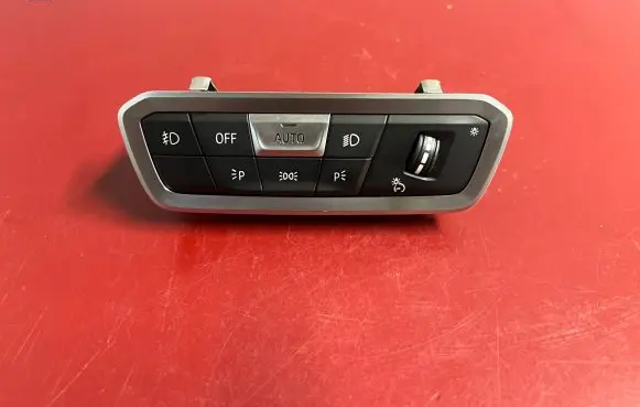 BMW X7 G07 Light switch 5A16B02 61315A16B02