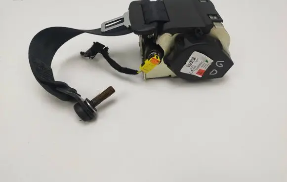 Jaguar XE Rear seatbelt 629858800C 000090H L001633