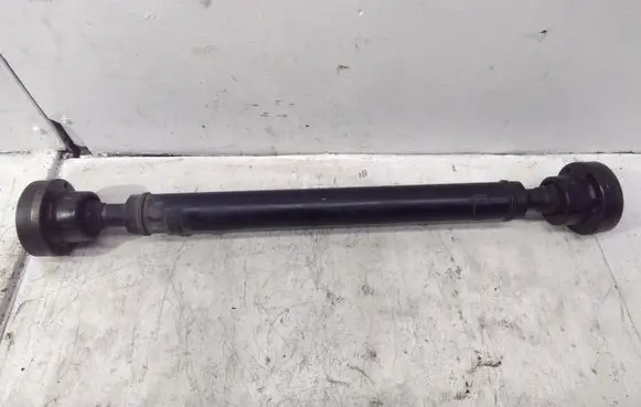 Land Rover Discovery 4 - LR4 Front prop shaft 7153100151061