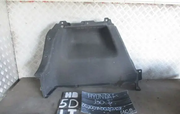 Hyundai i30 Tailgate/boot cover trim set 