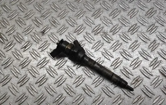 Mini Cooper Countryman R60 Fuel injector 779844605