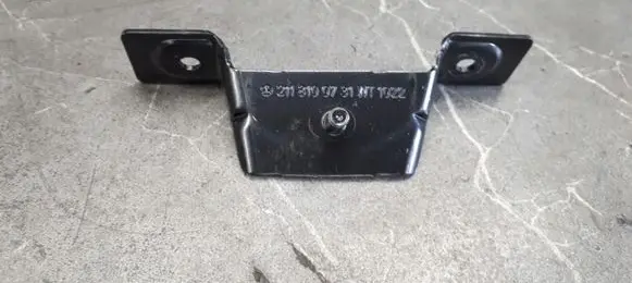 Mercedes-Benz E W211 Dashboard 2118100731