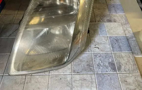 Citroen C2 Headlight/headlamp 40840509 41990748
