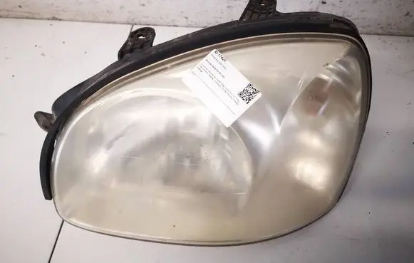 Hyundai Santa Fe Headlight/headlamp 