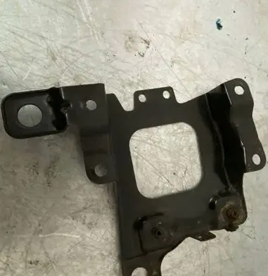 Ford Focus Battery box tray AV61-R6K034AB