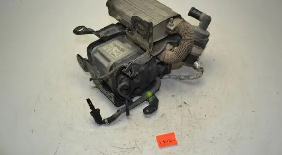 Volkswagen Caddy Auxiliary pre-heater (Webasto) 1K0815065AR 9022472B 9022152B