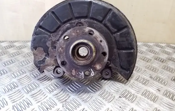 Volkswagen Eos Front wheel hub