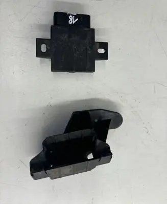 Audi TT TTS Mk2 Other control units/modules 8J0907159B 8J2907591A