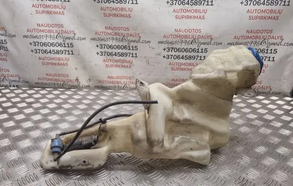 Audi A4 S4 B5 8D Windshield washer fluid reservoir/tank 8D0955453AK