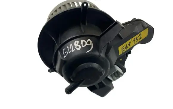 Volkswagen Golf VI Heater fan/blower