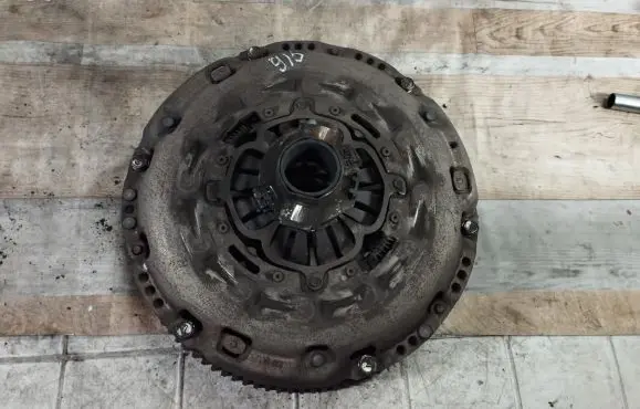 Lexus IS 220D-250-350 Clutch set kit