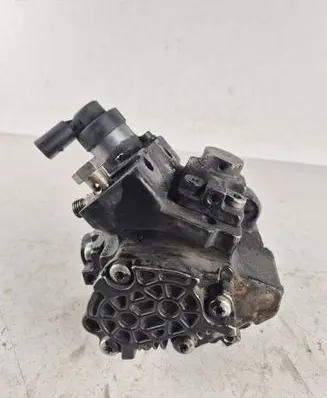 Fuel injection high pressure pump