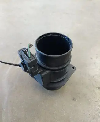 Renault Espace IV Mass air flow meter 7700314057