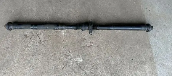 Volkswagen Touareg II Rear driveshaft/prop shaft 7P0521102J