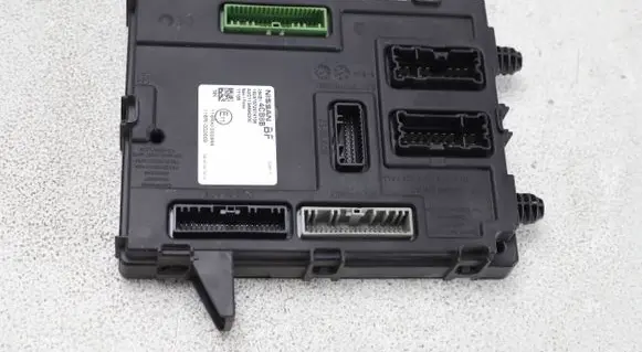 Nissan Qashqai Comfort/convenience module 284B14CB8B A2C1154490300 A2C39100500