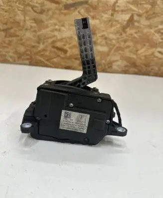 Porsche Cayenne (9Y0 9Y3) Gear shifter/selector 4M2713041G 9Y0713041B 10011917200