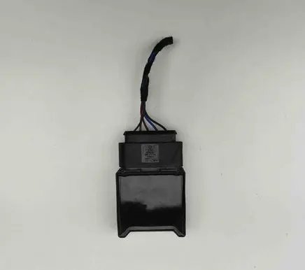 Volkswagen Golf VII Fuel injection pump control unit/module 5Q0906093A