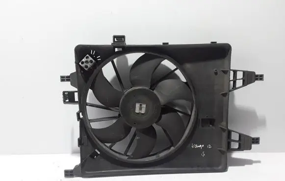 Renault Kangoo II Radiator cooling fan shroud 8200427466