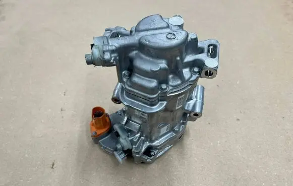 Mercedes-Benz EQS V297 Air conditioning (A/C) compressor (pump) A0008305404 2300503515