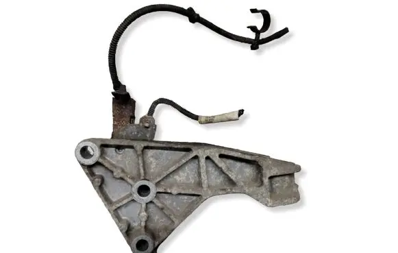 Opel Zafira B Engine mounting bracket 13174501 25810M