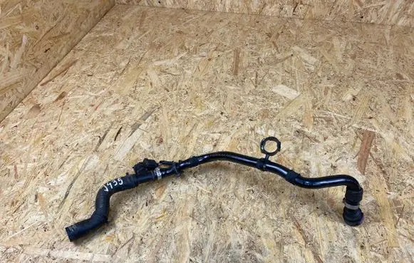 Land Rover Defender Engine coolant pipe/hose M8B28A589AB