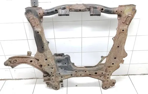 Honda CR-V Front subframe