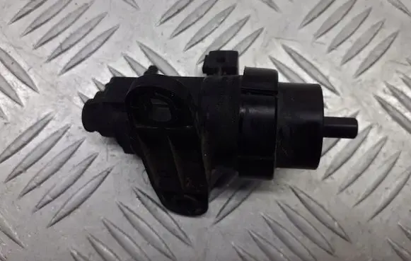 Ford Focus Turbo solenoid valve
