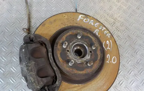 Subaru Forester SJ Front wheel hub spindle knuckle
