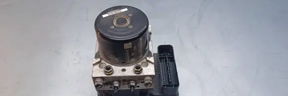 Skoda Octavia Mk2 (1Z) ABS Pump 1K0907379AJ 1K0614517AT