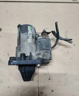 Peugeot 407 Starter motor 9645100680 28100YV020