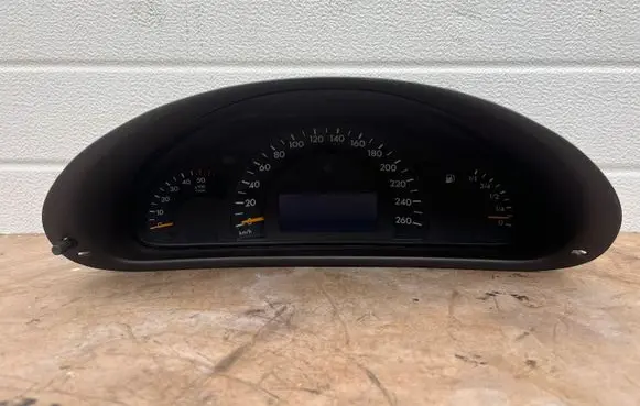 Mercedes-Benz C W203 Speedometer (instrument cluster) A2035403911 110080168005
