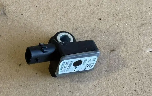 Porsche 911 992 Airbag deployment crash/impact sensor 99161822101