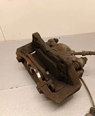 Audi A6 S6 C7 4G Front brake caliper