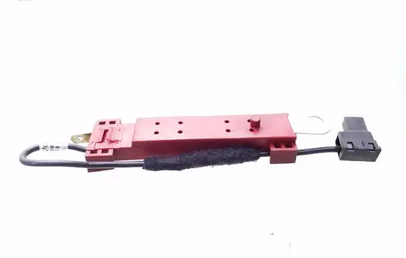 Volvo V50 Aerial antenna filter 8673656