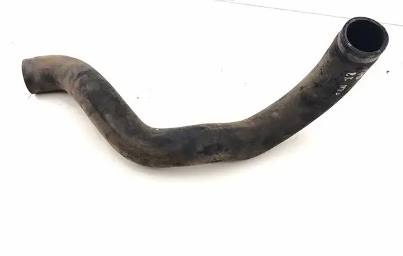 Intercooler hose/pipe