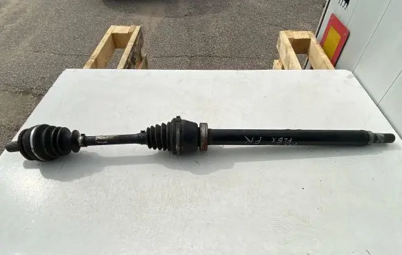 Volvo V70 Front driveshaft P9181262 T010523
