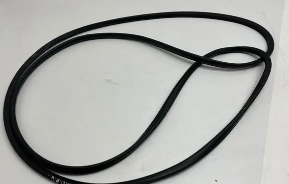 Porsche Cayenne (92A) Front door rubber seal 7P0837911A