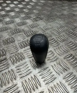 Mitsubishi L200 Gear lever shifter trim leather/knob 