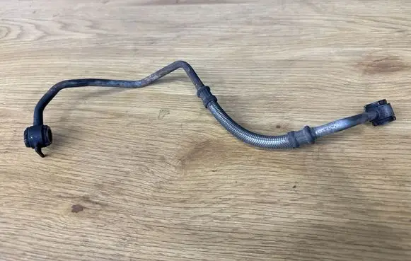Peugeot Partner Turbo turbocharger oiling pipe/hose 