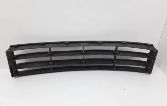 Skoda Octavia Mk2 (1Z) Front bumper lower grill