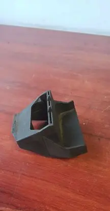 BMW 5 E39 Radiator mount bracket 1737707